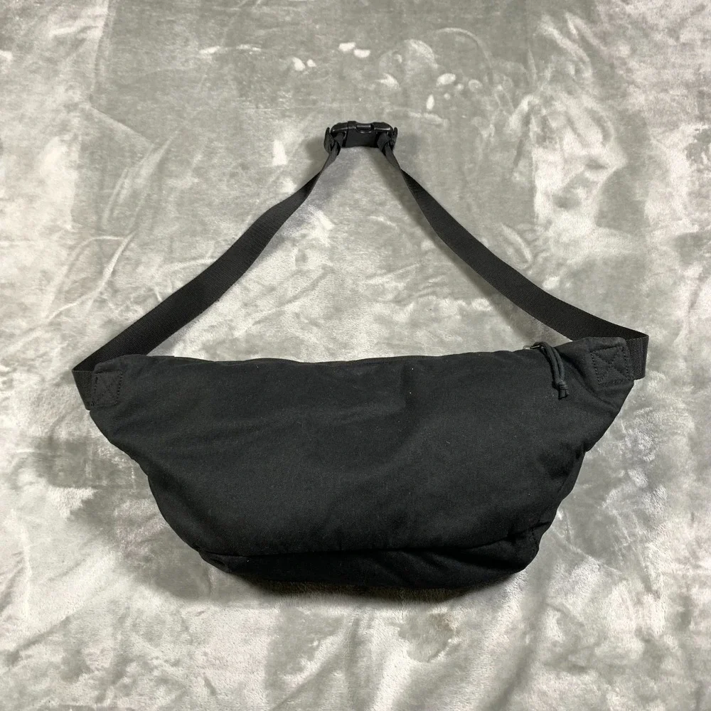 Nike Tech Hip Pack Crossbody Bag Commuter 10L Black Travel Commute Large Fanny